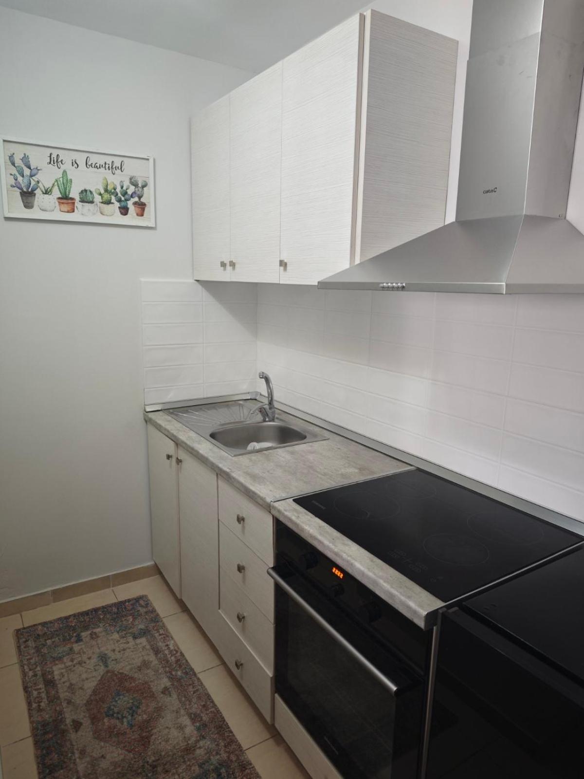 Mary'S Cozy Apartment アレクサンドルポリス エクステリア 写真